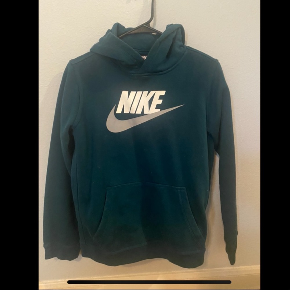 Nike Pullover Hoodie